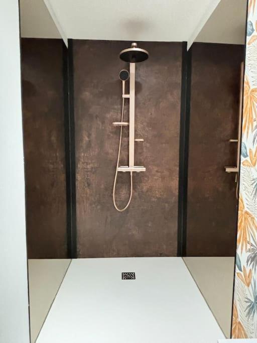 Appartement Cote Jardin - Centre Alencon Bagian luar foto