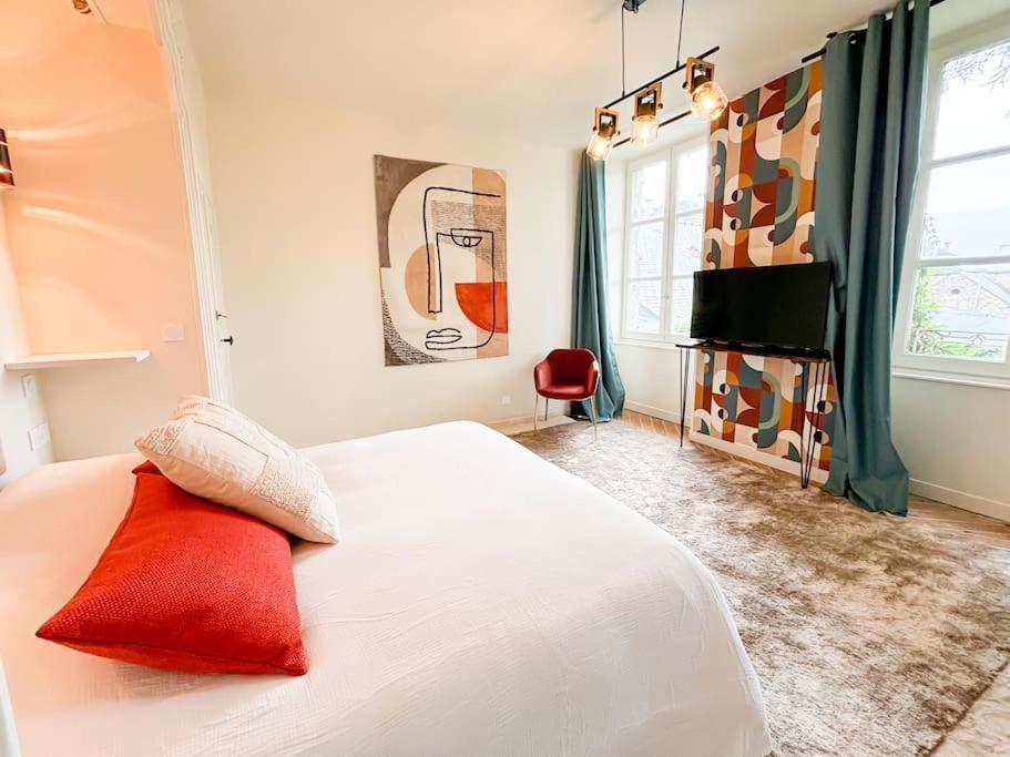 Appartement Cote Jardin - Centre Alencon Bagian luar foto